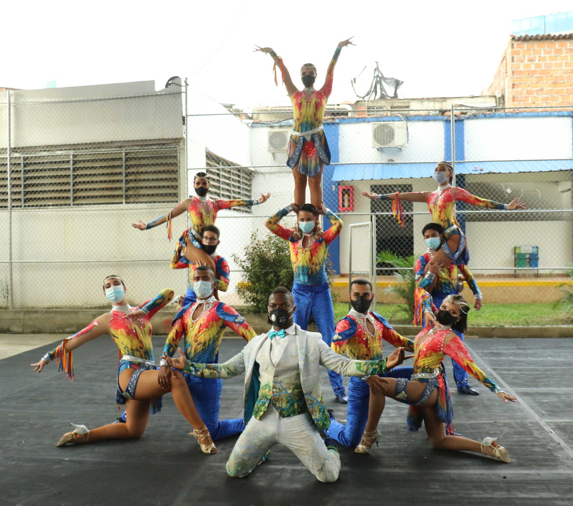 Formacion Artistica de Bailarines Formacion Artistica de Bailarines