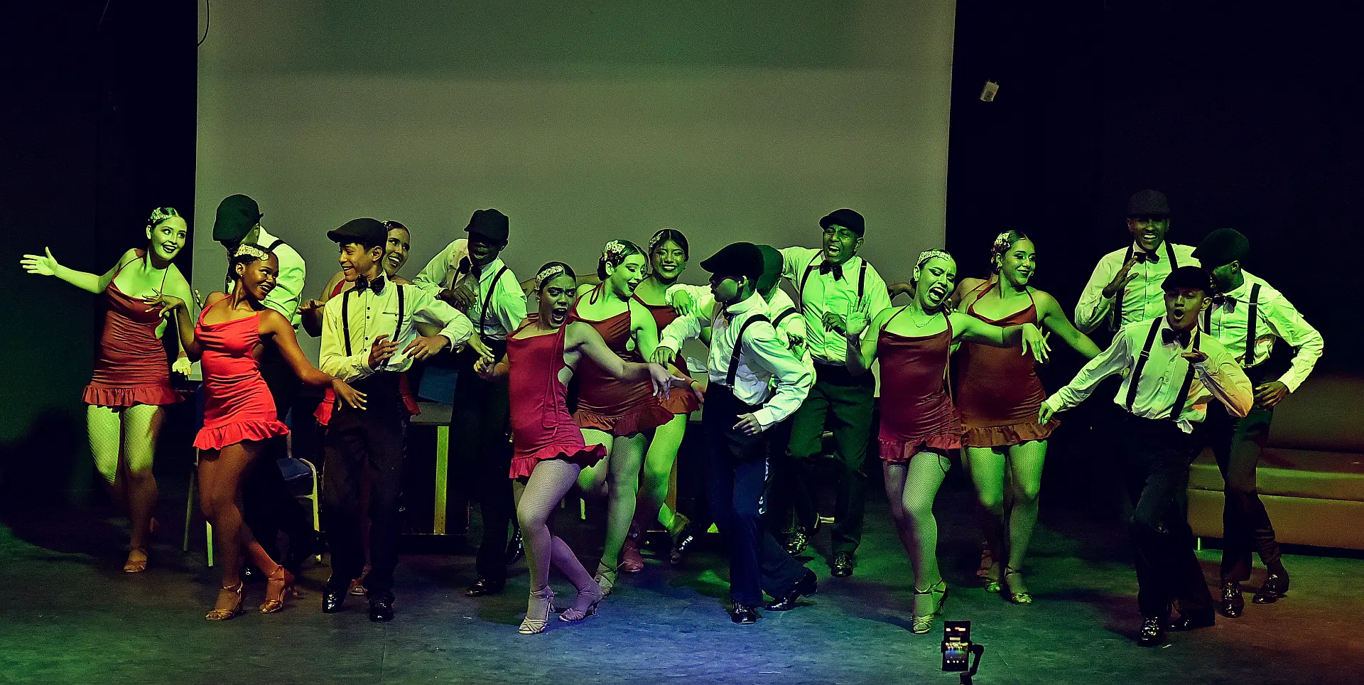 Dinastía De Sondeluz